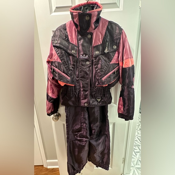 Spyder Pants - Women’s Spyder ski outfit